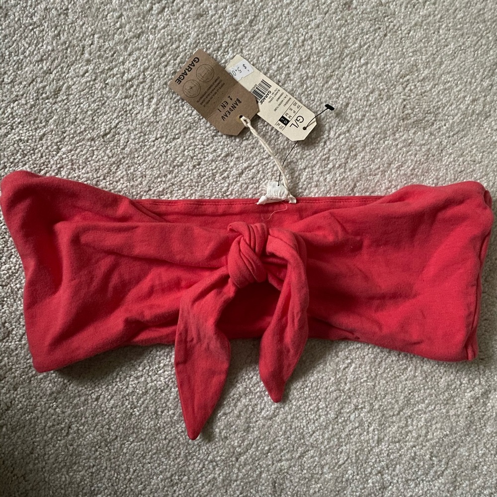 2 Garage 2 in 1 Bandeaus ($8) each